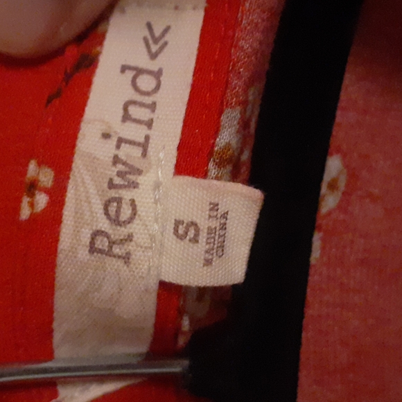 Red Blouse - Picture 3 of 4